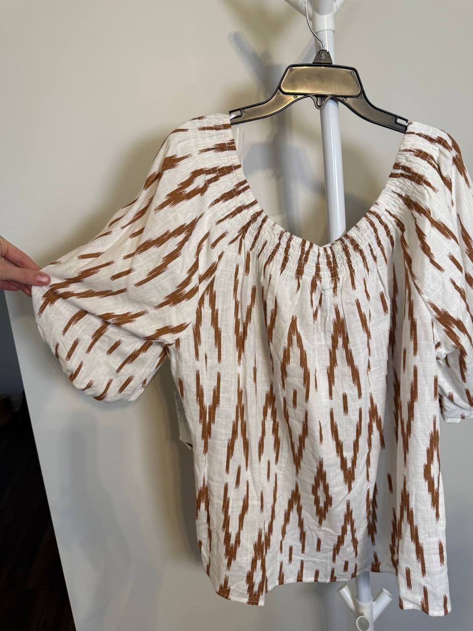 Vince Camuto Plus Size Square‑Neck Puff‑Sleeve Raglan Top – Size 1X – NWT – $99