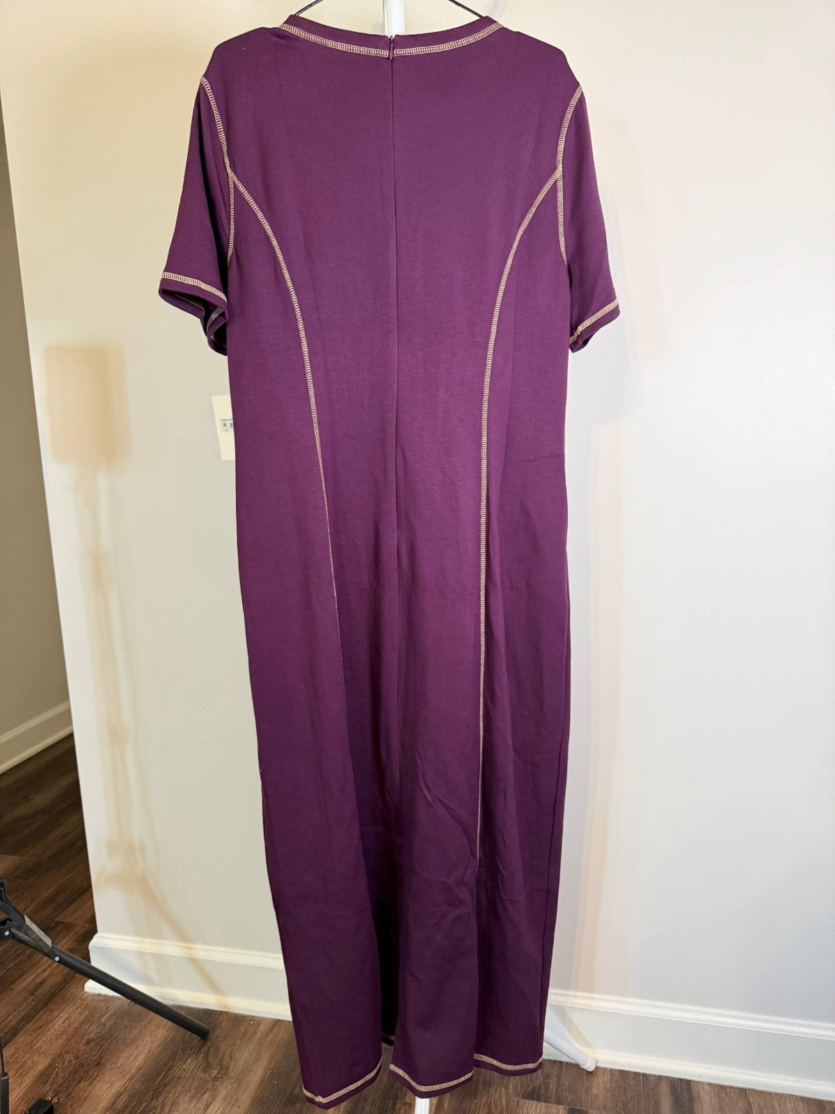 Donna Morgan Ash Ponte Short Sleeve Midi Dress Italian Plum NWT Size 16 MSRP128$