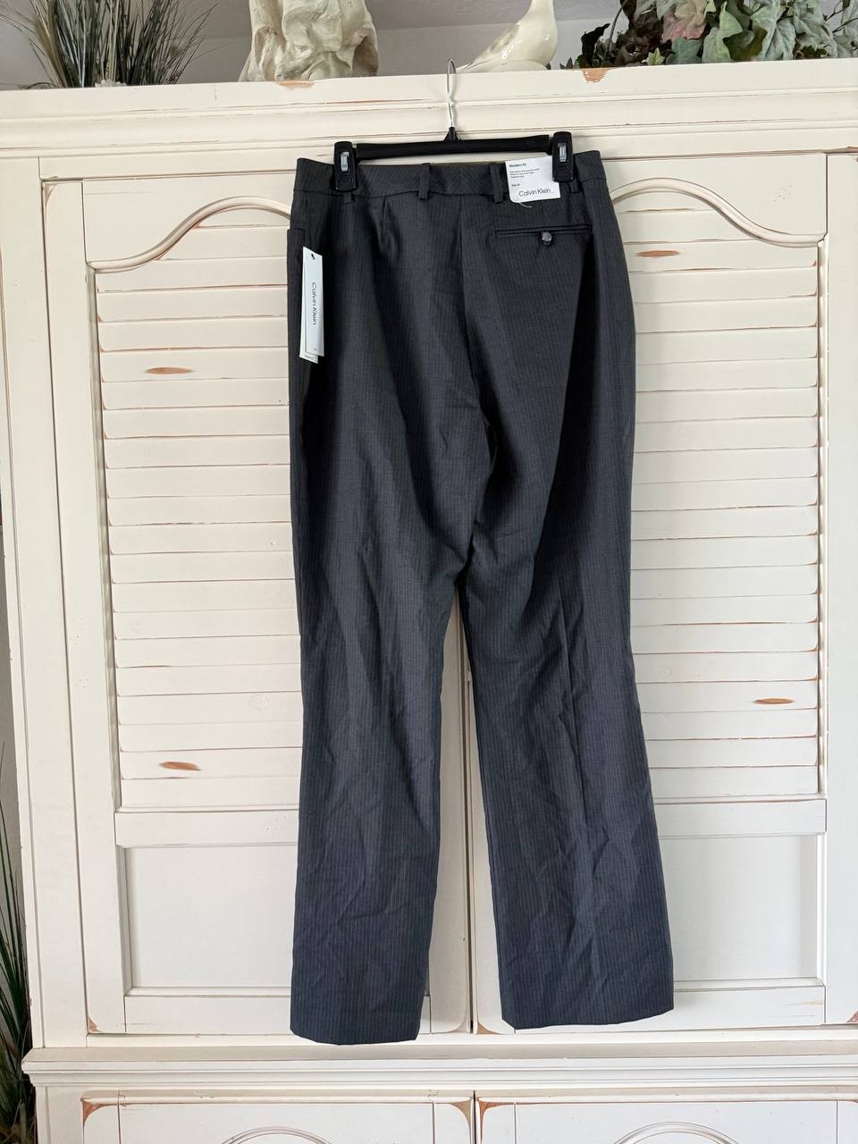 Calvin Klein Career Pants – Size 10 – NWT – Dark Gray Straight-Leg Mid-Rise