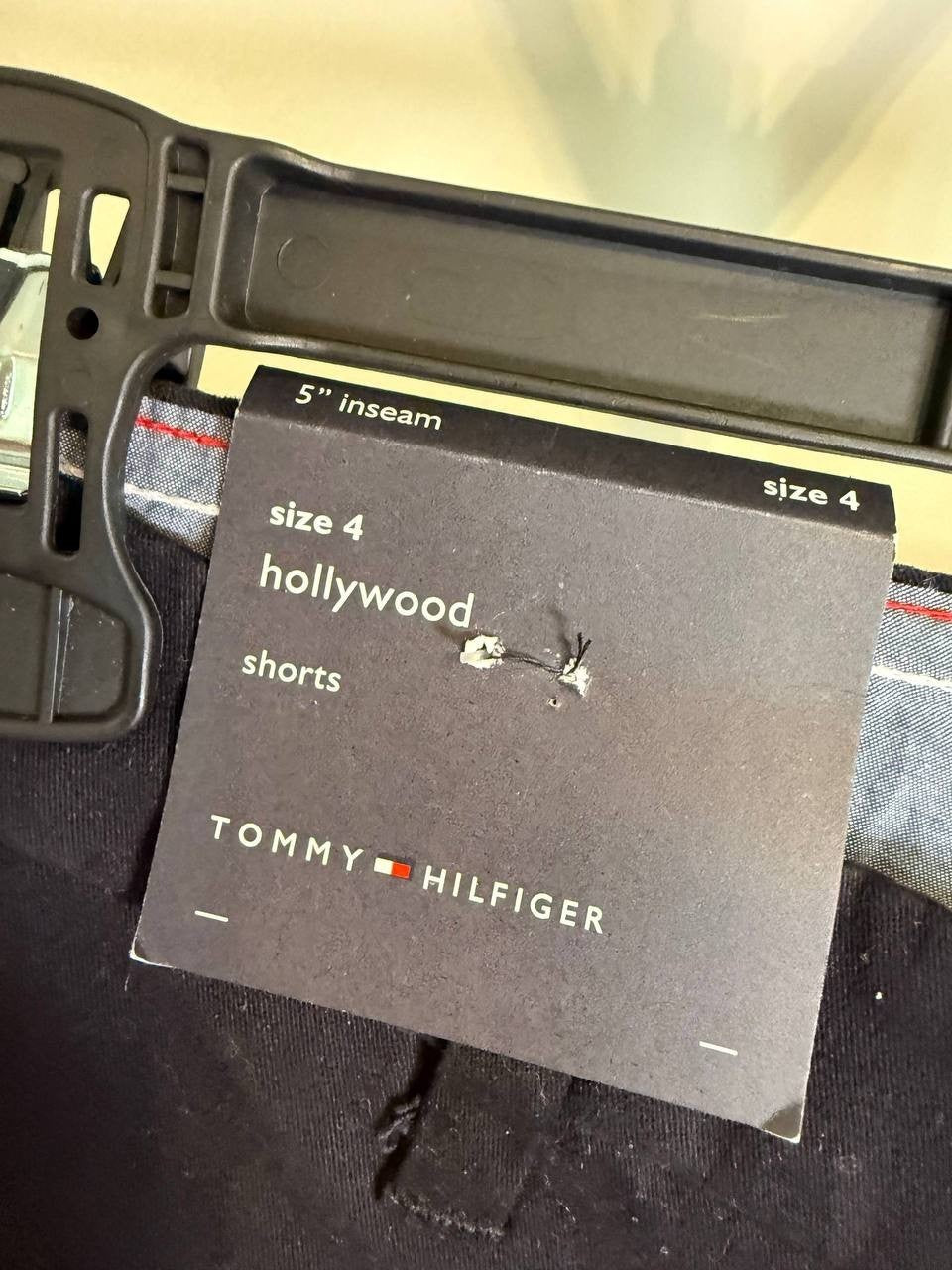 Tommy Hilfiger Hollywood Chino Shorts – Size 4 – NWT – $54.50