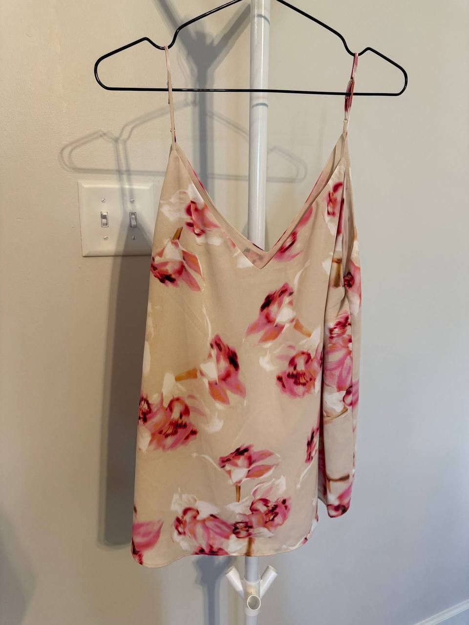 Calvin Klein Floral Spaghetti Strap Camisole – Size S – NWOT