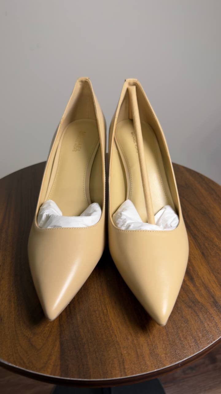 Michael  Michael  Kors  Flex  Pointed  Toe  Pumps  Blush  7  New $119.50