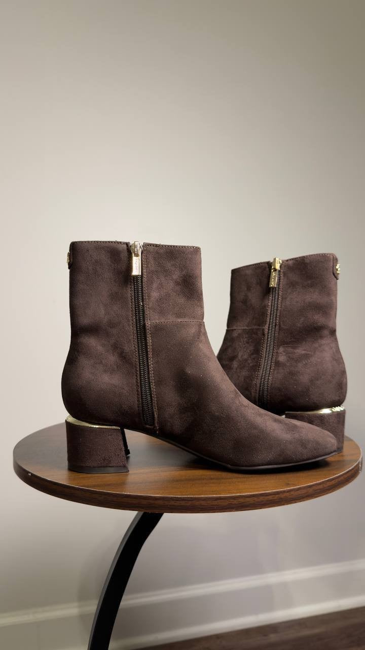 Calvin  Klein  Parry   Ankle  Booties  Brown  Man‑Made  5M  New  $129