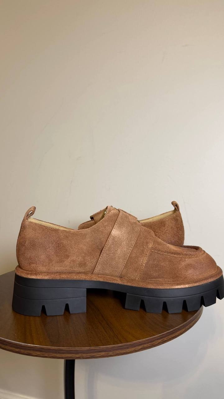 Michael Kors Brown Leather Loafers Size 9.5M Casual Chic Slip-On New in Box