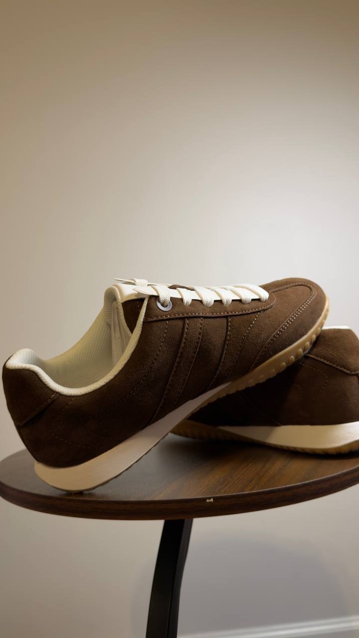 Calvin Klein  Sneakers  Brown  8.5M  New  $89