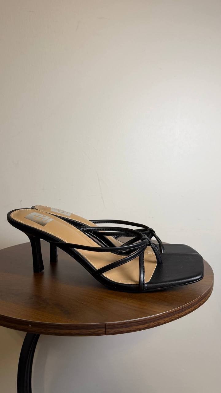 DV Dolce Vita Black Strappy Dress Sandals Size 9.5 New in Box $65