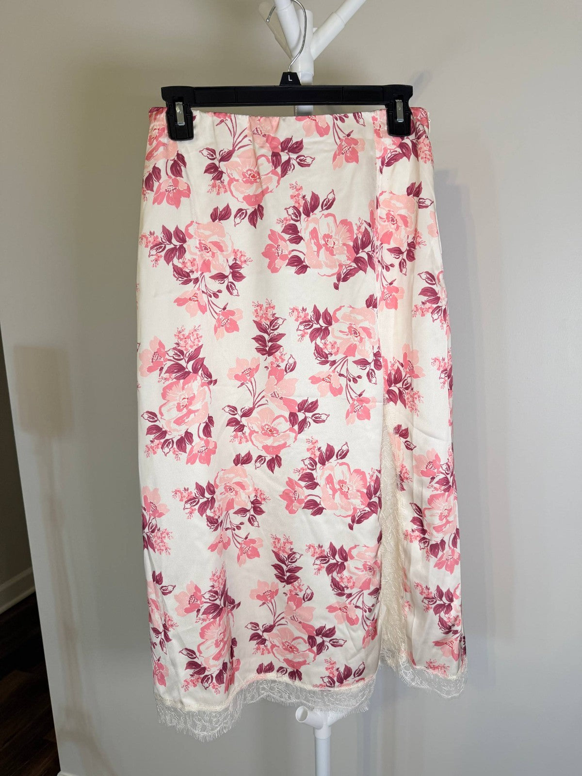 Lucy Paris Reza Lace Trim Skirt Women's S Pink Cream Floral Print Zip Closure