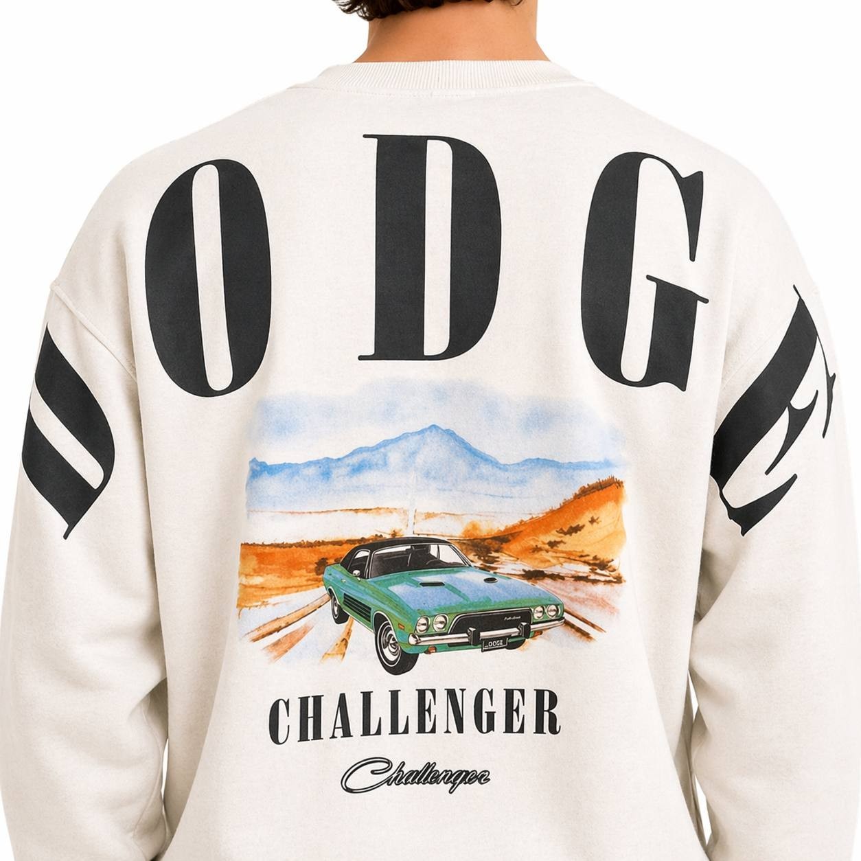 Dodge Challenger Crewneck Sweatshirt White M NWT $50