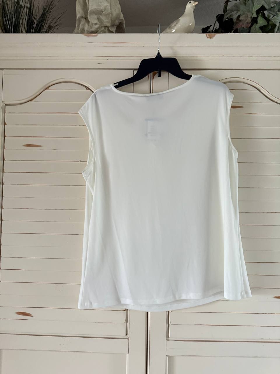 Kasper Twist-Neck Blouse White 1X NWT Plus Size Sleeveless Workwear Elegant