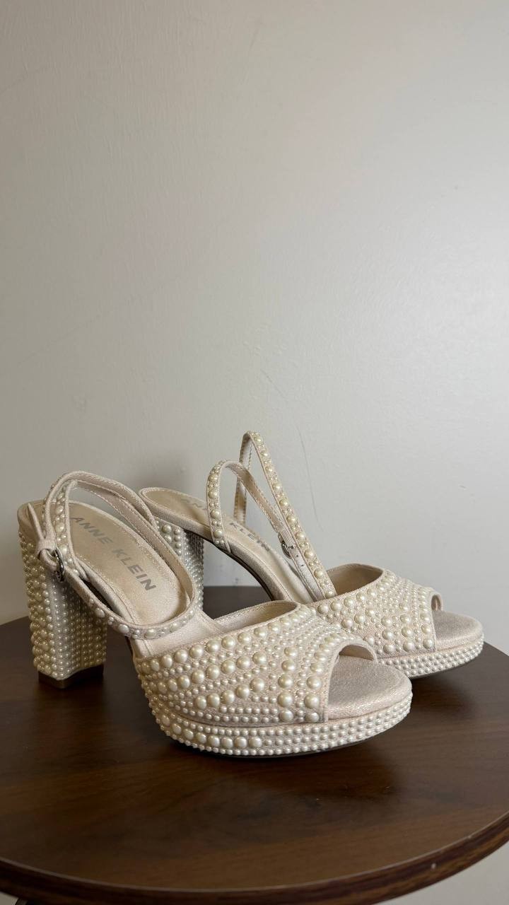 Anne Klein Dress Sandals 6M Bone Man-Made New in Box MSRP $119