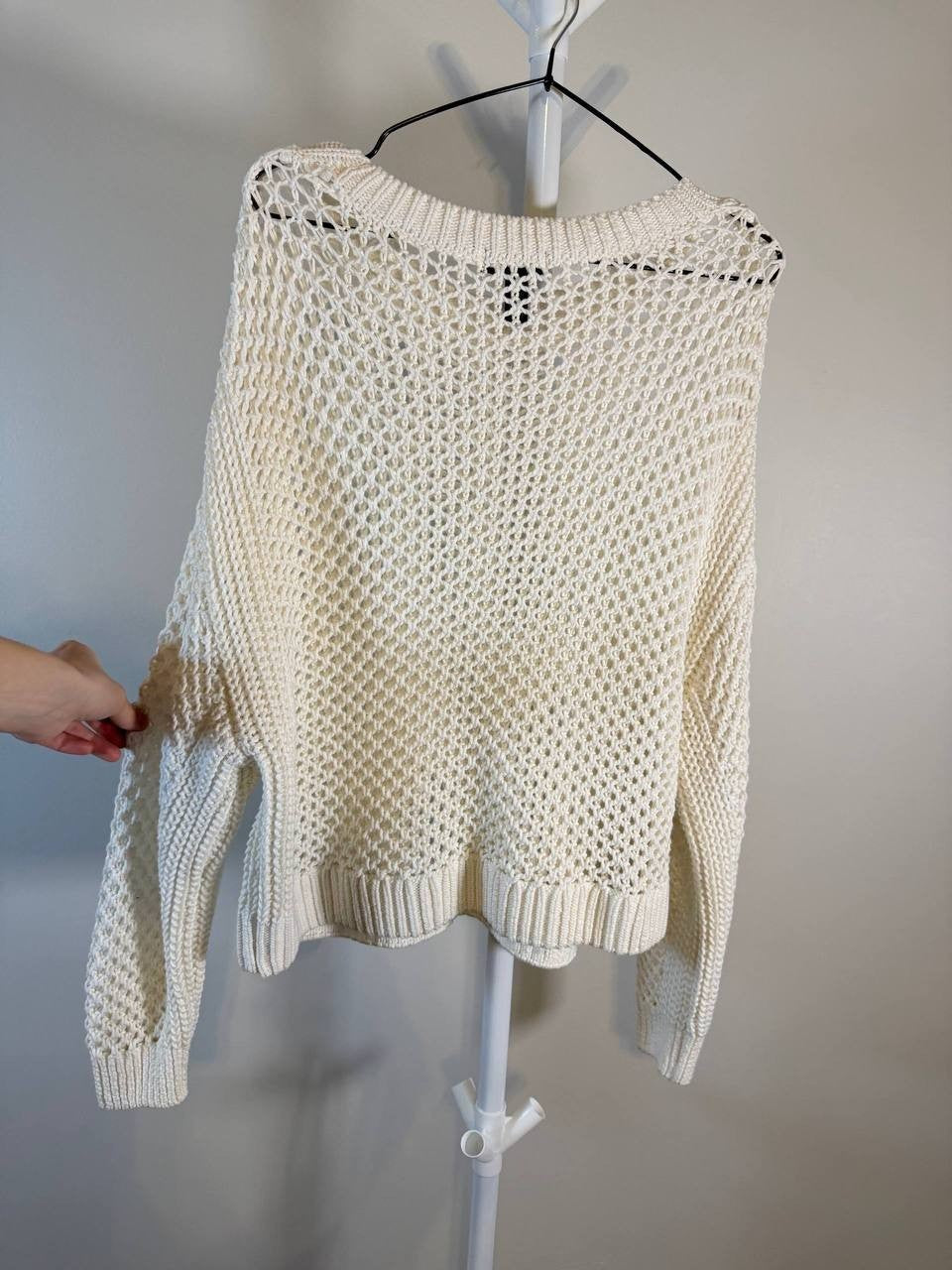 Aqua Ivory Knit Sweater – Size M – NWOT – Cotton Blend