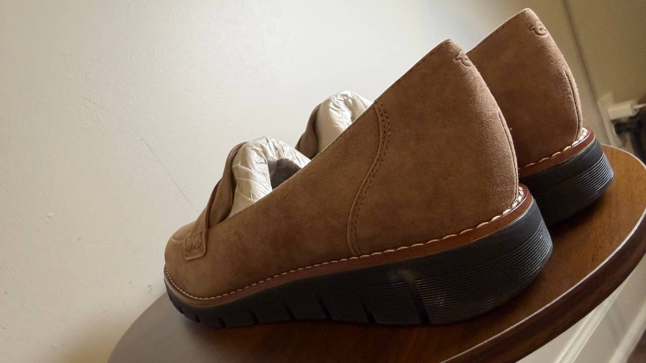 Easy Spirit Velia Loafers 9.5M Taupe Suede  Slip‑On Comfort NIB msrp$89