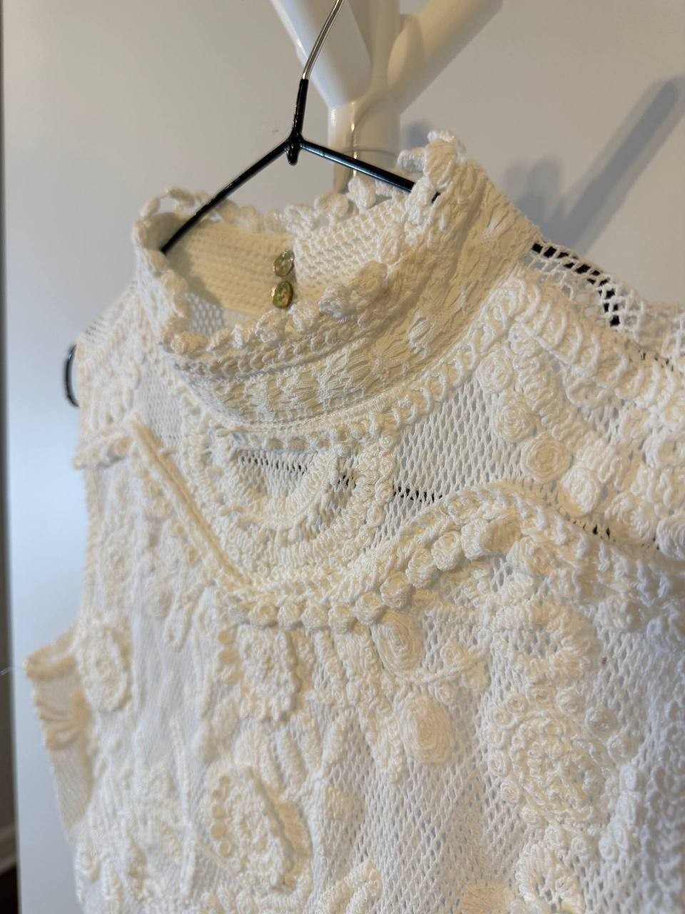 And Now This Petite Crochet Sleeveless Top – Natural – PS – NWT – MSRP$49.50