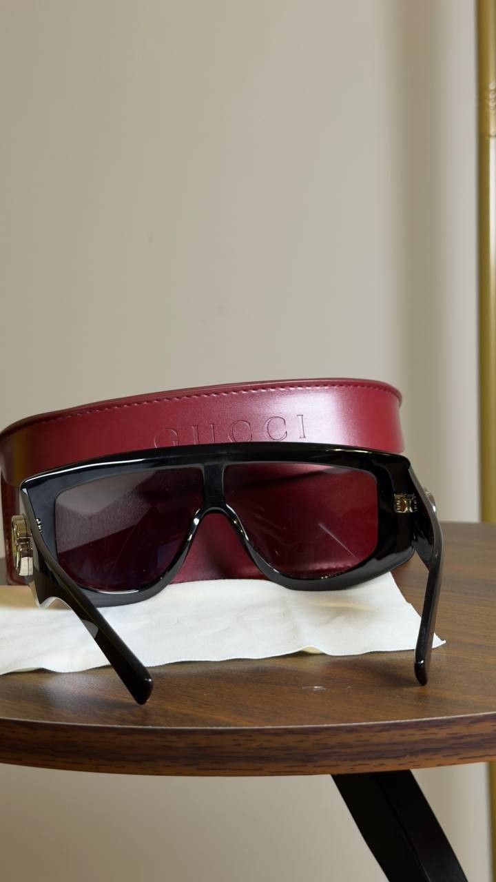 Gucci  Rectangular  Frame  Sunglasses  Black/Burgundy  OS  NWOT  $590