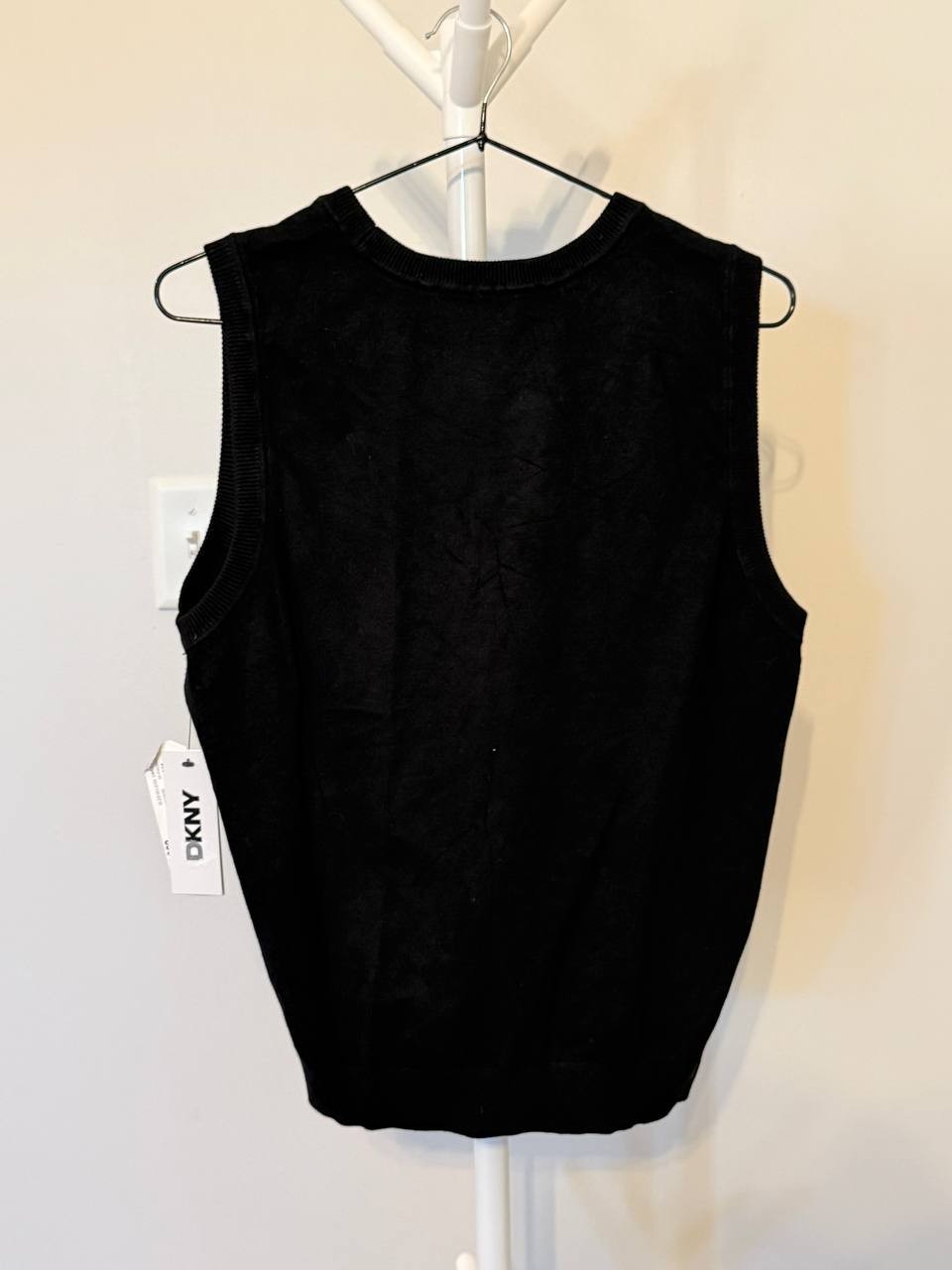 DKNY Sleeveless Mixed Media Sweater – Size L – NWT – $69