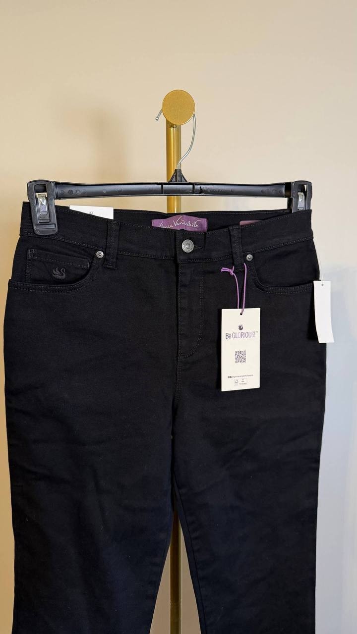 Gloria Vanderbilt Women’s Petite Amanda Jeans Black 6PS Short $56 NWT