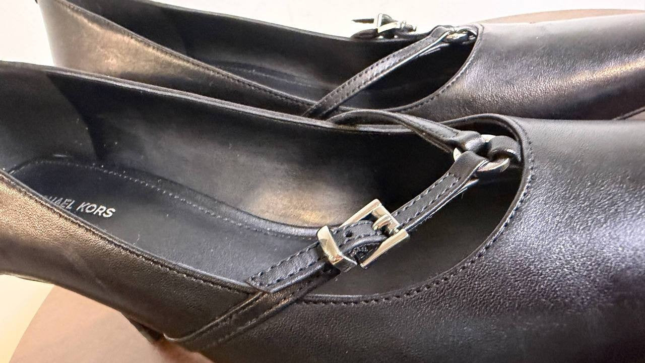 Michael Michael Kors Black Leather Pointed Toe Pumps Size 8.5M NIB MSRP $150