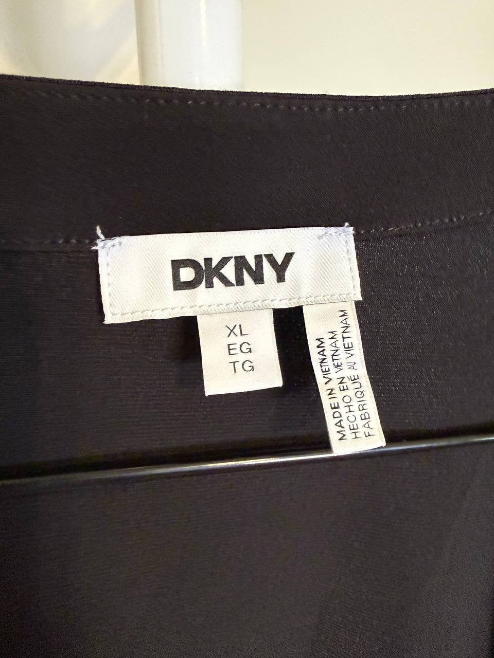 DKNY Asymmetrical‑Neck Sleeveless Top – Size XL – NWT – $69