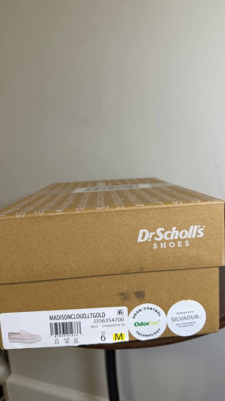 Dr. Scholl’s Light Gold Faux Leather Slip‑On Sneakers 6M NIB $80