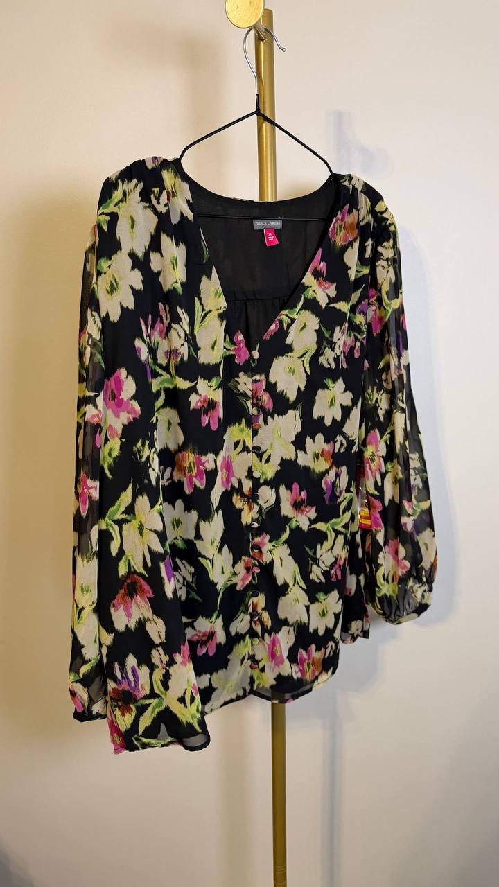 Vince Camuto Plus Size Floral V‑Neck Blouse Black Multi 2X $89 NWT