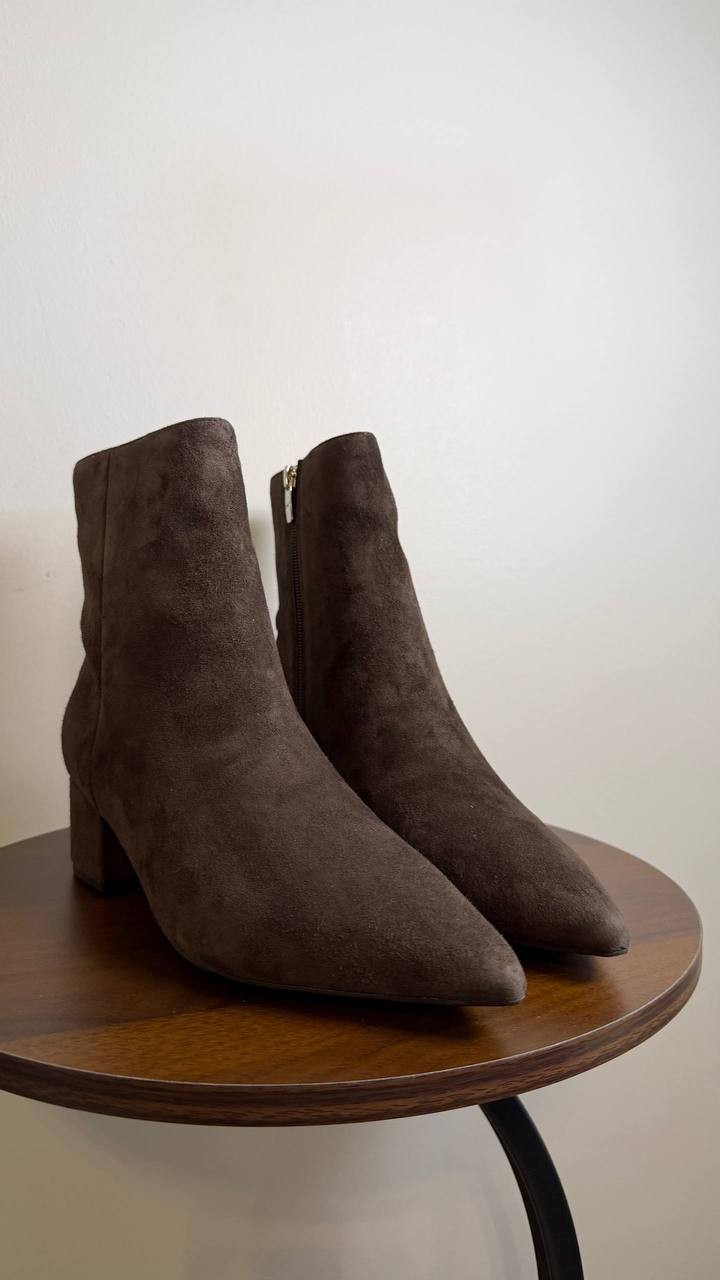 Marc Fisher Gismo Block Heel Dress Booties Dark Brown 9M Suede $159 NWB