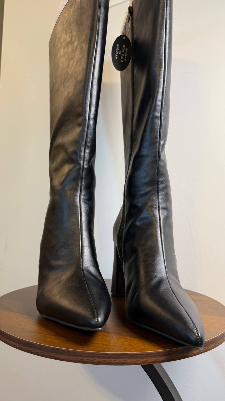 Wild Pair Islah Boots 9.5M Black Man‑Made Knee‑High Pointed Toe NIB msrp$99.90