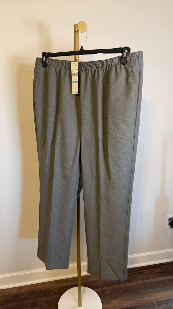 Alfred Dunner Women’s Plus Classics Average Length Pant Gray 20W $42.50 NWT