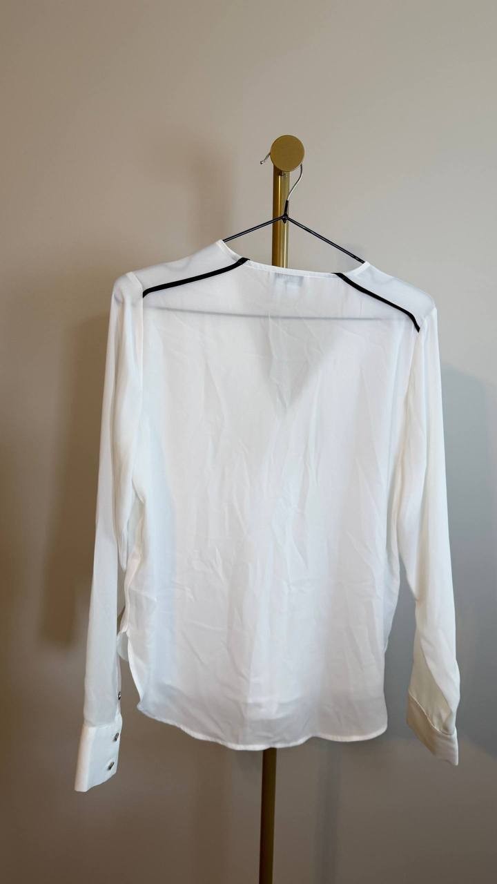 DKNY Contrast Trim Long Sleeve Blouse White Petite SizePS NWOT $69 Needs Washing