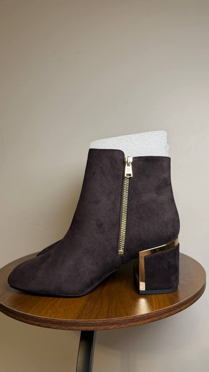 DKNY Kylah Block Heel Booties Brown Suede Women’s 7.5 NWB Square Toe $159