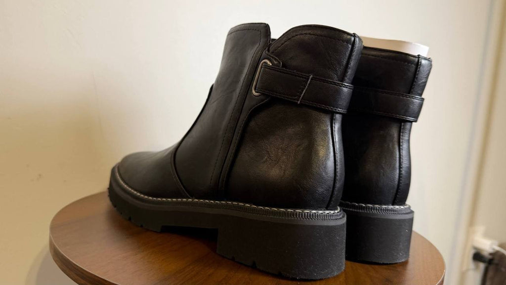 Naturalizer Black Ankle Booties Women's Size 8M New in Box MSRP 165