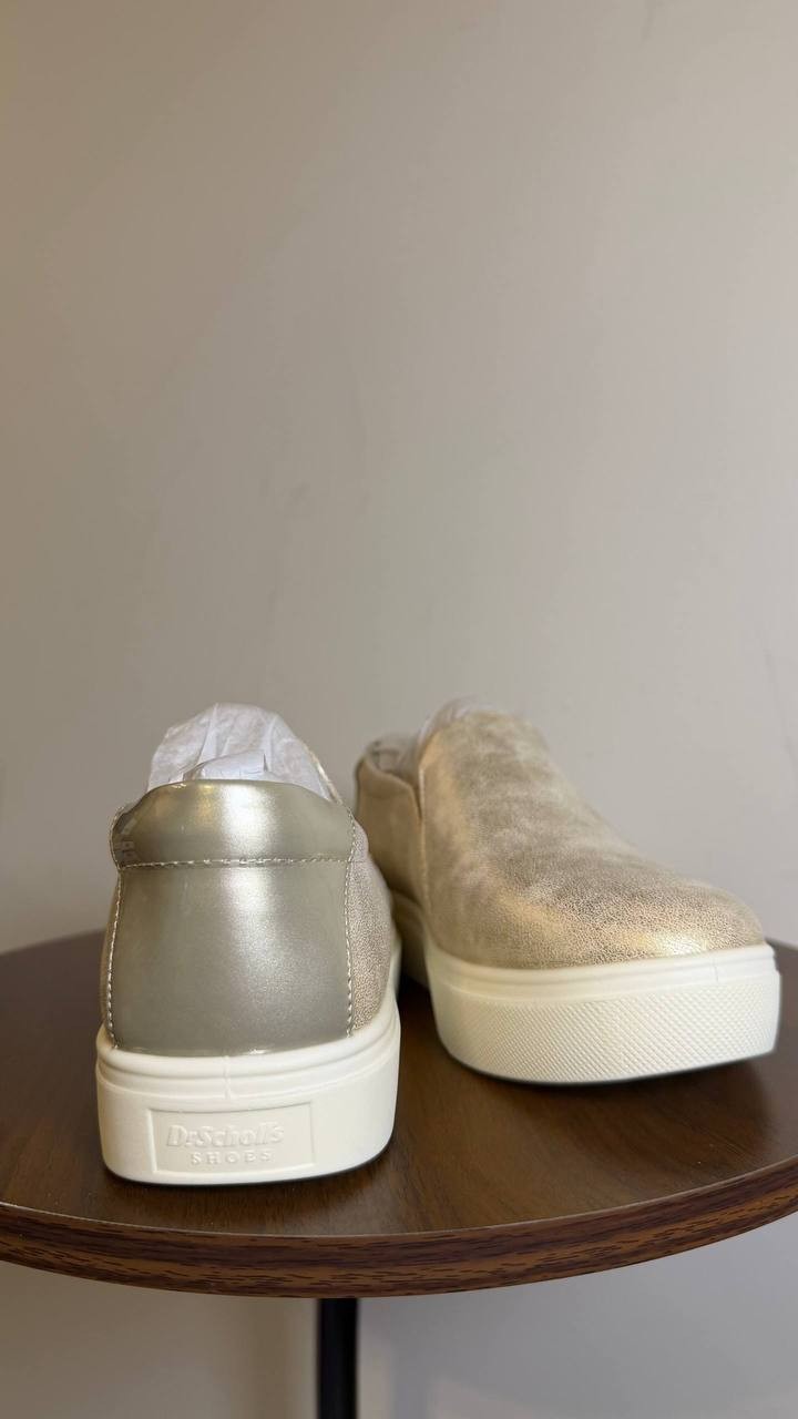 Dr. Scholl’s Light Gold Faux Leather Slip‑On Sneakers 6M NIB $80
