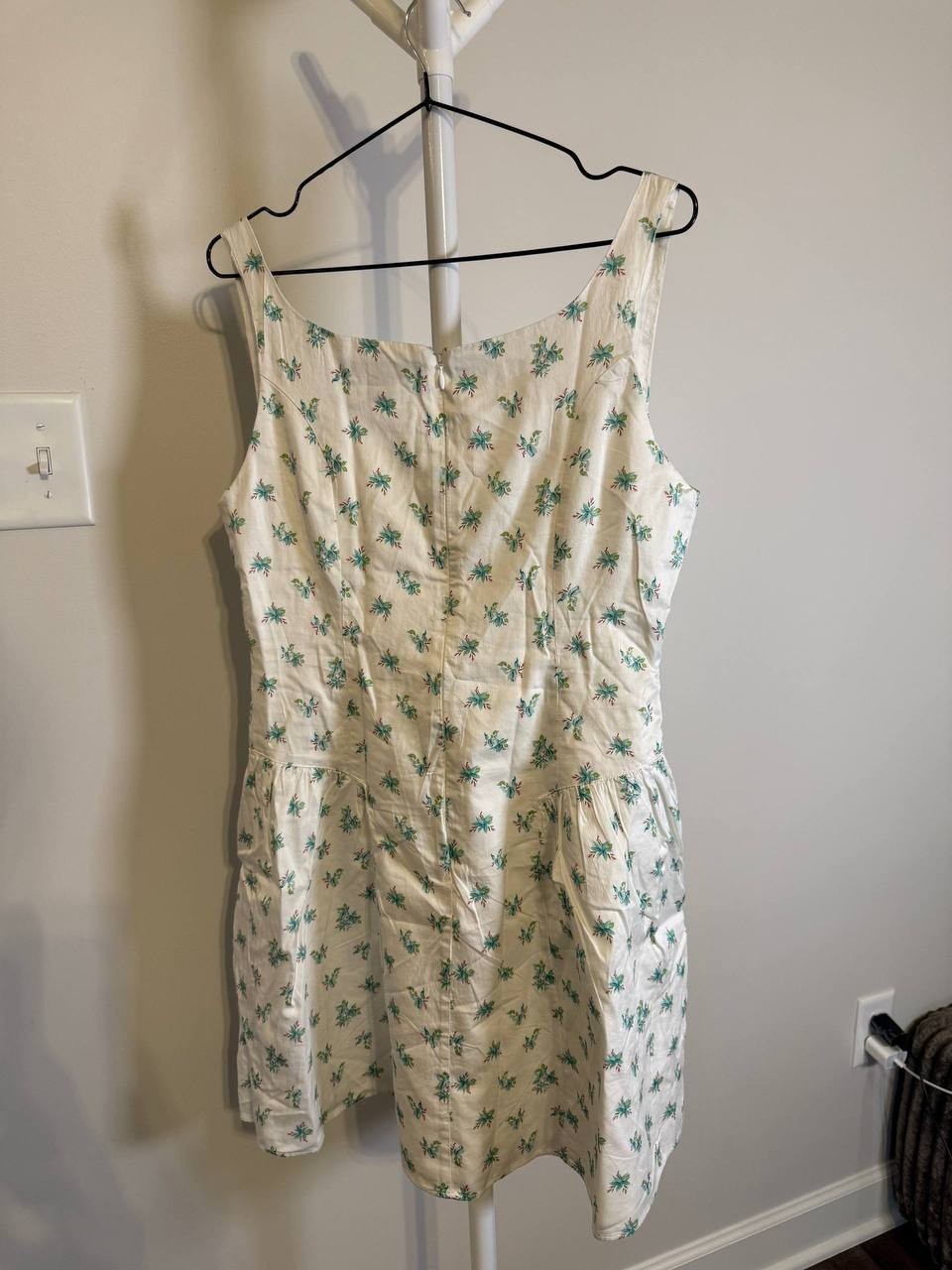 French Connection Anna Fleur Mini Dress -WHITE– Size M – NWT – MSRP $128
