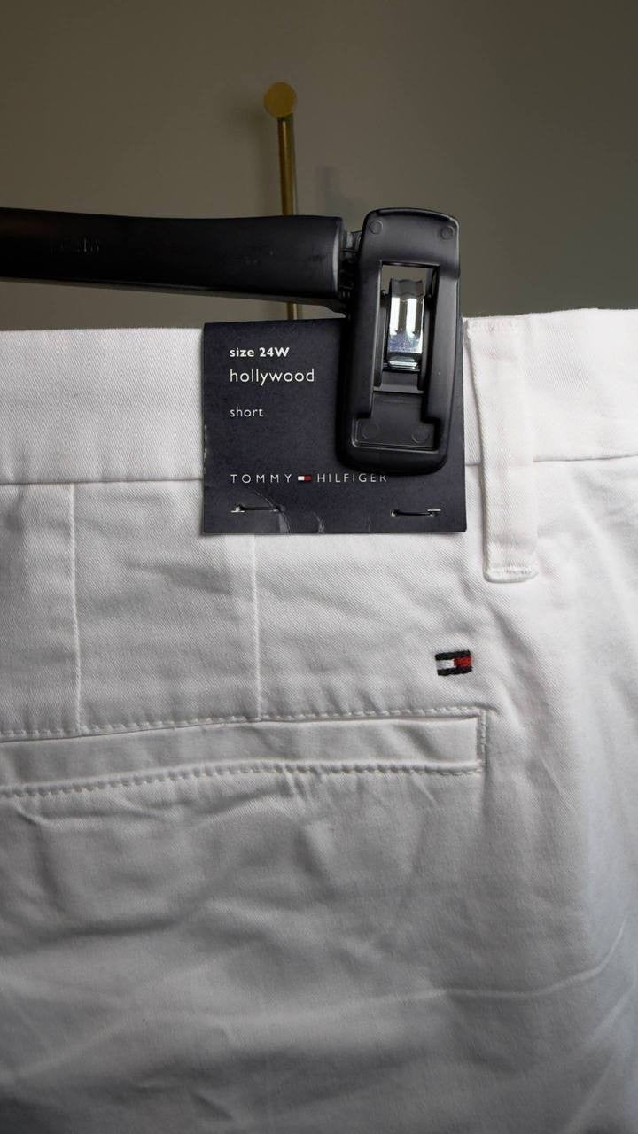 Tommy Hilfiger Plus Solid Bermuda Shorts White 24W NWT $55