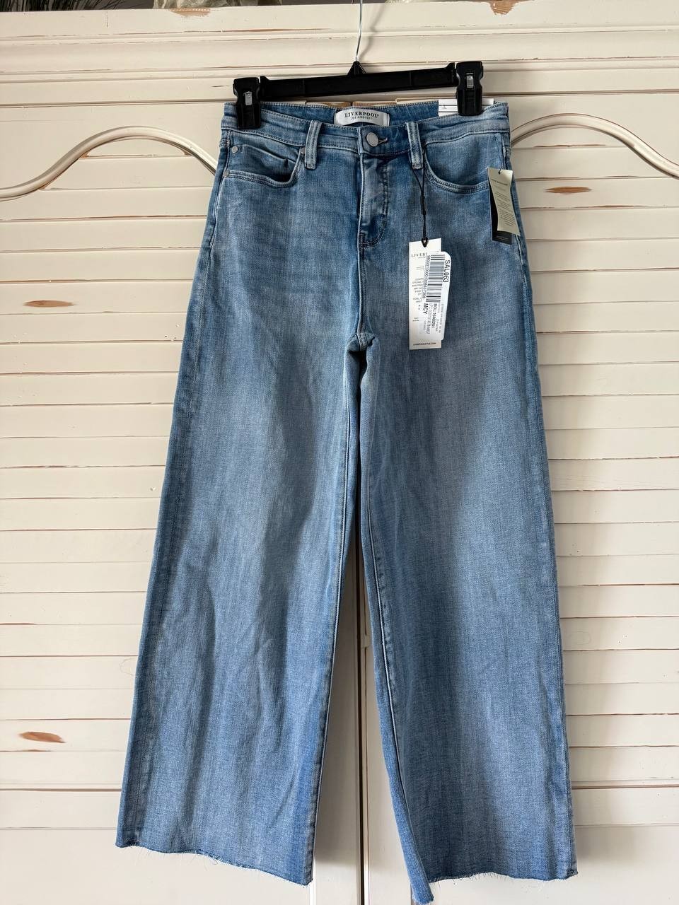 Liverpool Stride Hi-Rise Wide Leg Crop Jeans - Weir Canyon, Size 2 NWT