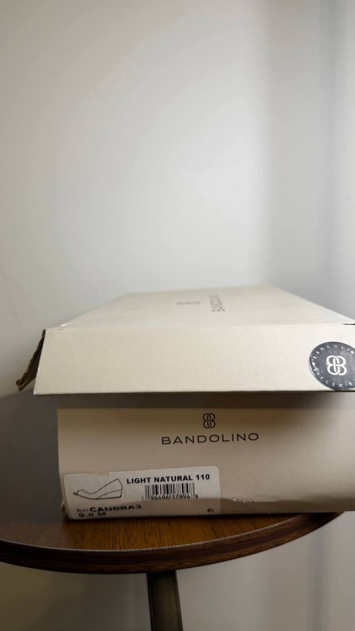 Bandolino Candra Peep Toe Low Wedge Dress Pumps Light Natural 9.5M NWB $79