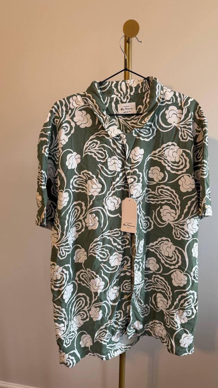 Ben Sherman Men’s Paisley Swirl Print Short Sleeve Shirt L $115 NWT