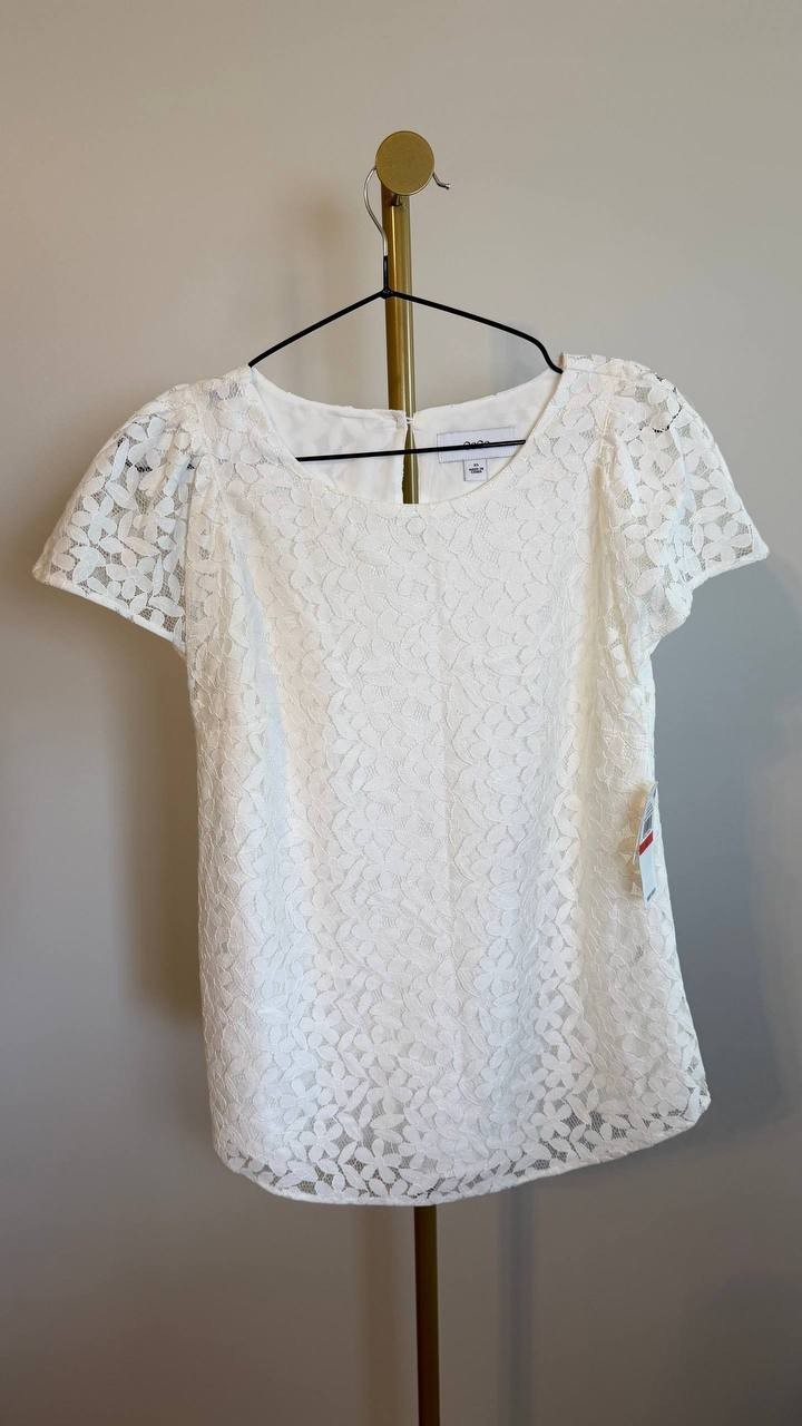 CeCe Crewneck Flutter Sleeve Lace Top White Short Sleeve Lined Size XS NWT $69