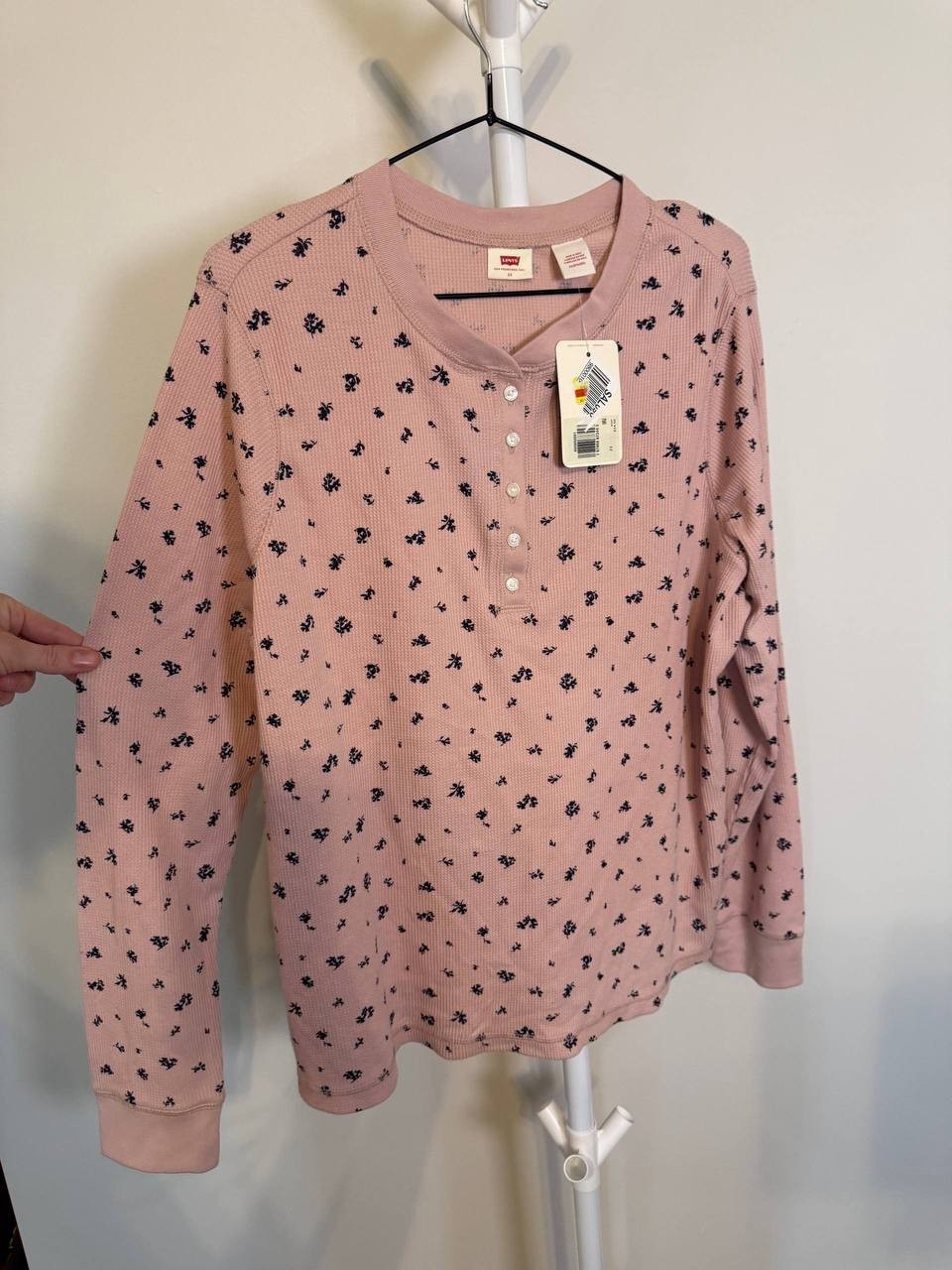 Levi’s Jakob Henley Top – Plus Size 2X – NWT – $34.50