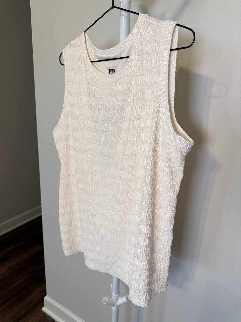 Anne Klein Pucker Wave Sweater Tank – Plus 1X – NWT – $69