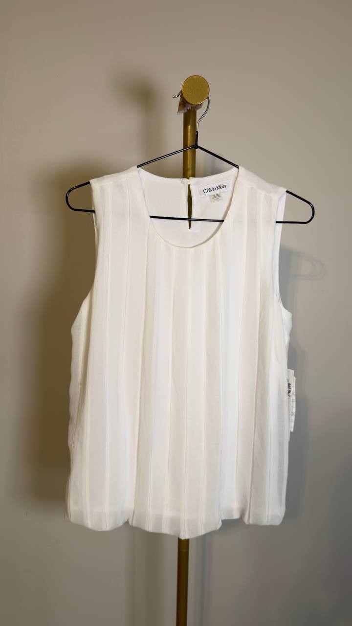 Calvin Klein Women’s Sleeveless Pleated Blouse White S NWT $69