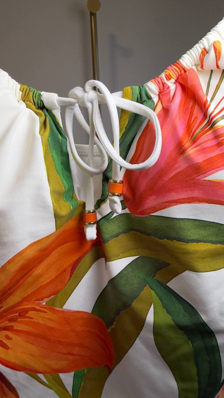 La Blanca Jungle Blossoms Tankini Top Multi 6 NWT $129