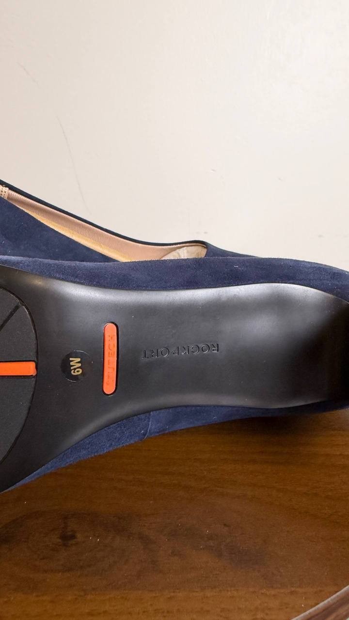 Rockport Dark Blue Suede Block Heel Pumps 6W NIB MSRP $130