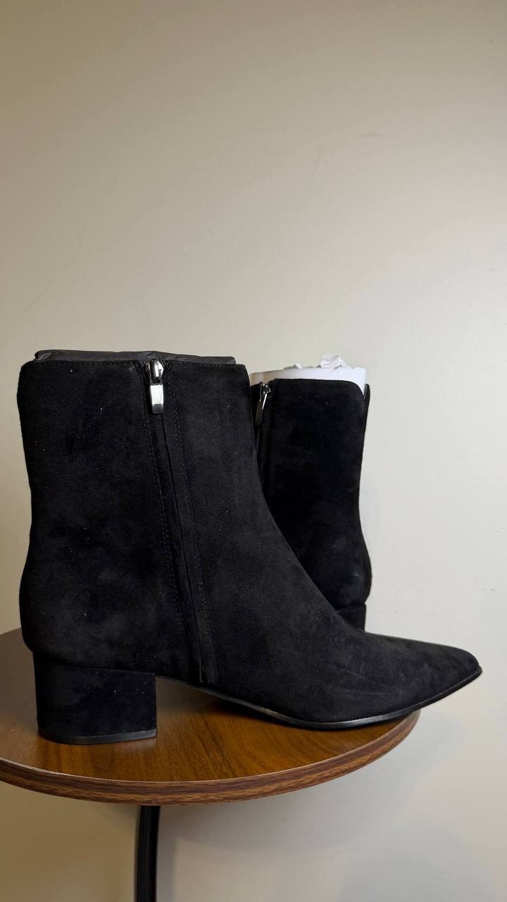 Nine West Black Suede Ankle Booties 11M New in Box MSRP $149