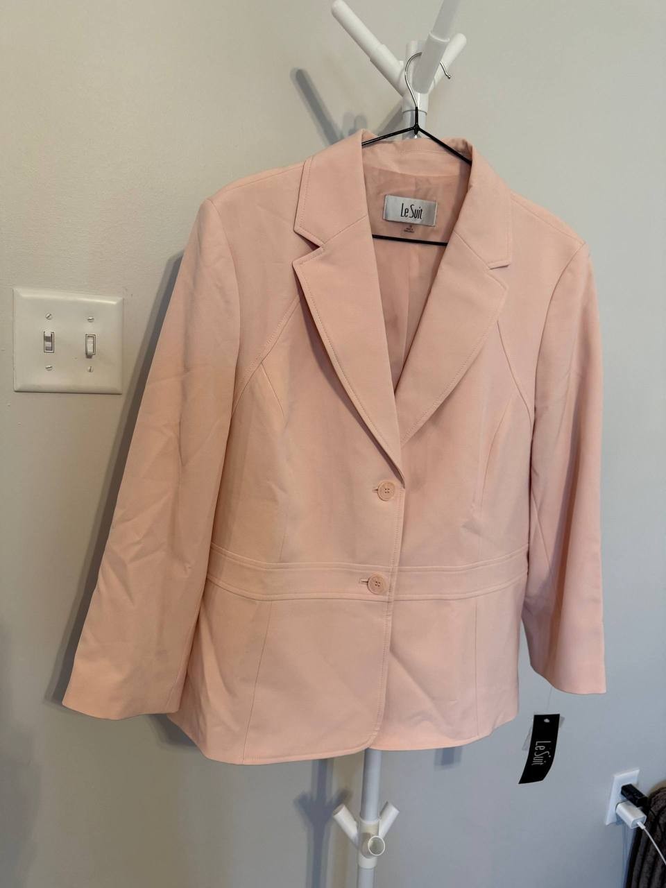 Le Suit Petite Single‑Button Blazer & Pant Suit – Size 16–Light Pink–NWT –$225
