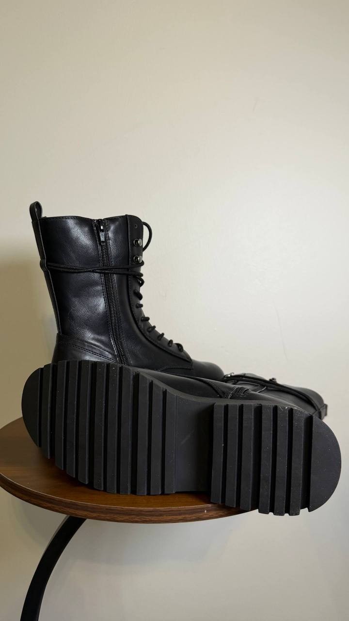 Madden Girl Black Man‑Made Booties 6.5 New in Box MSRP $89