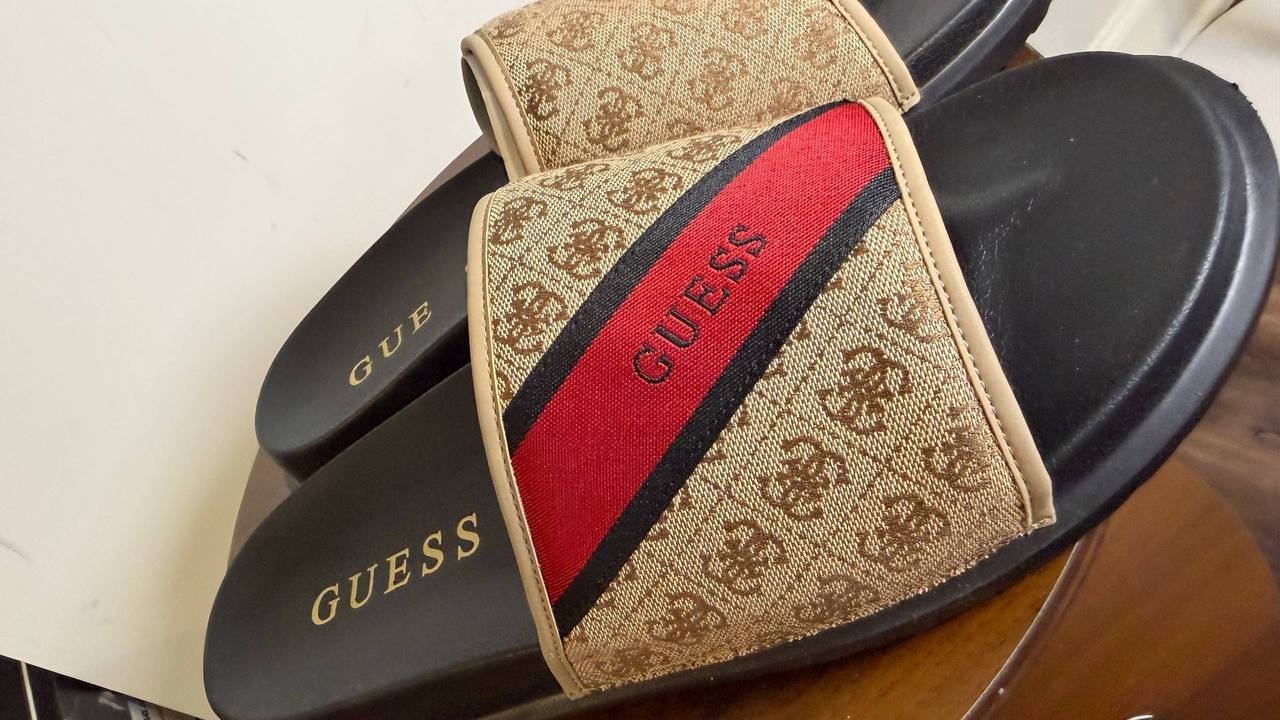 Guess Natural Logo Multi Textile Slides 13M New in Box $65