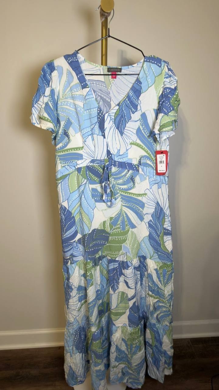 Vince Camuto Women’s V‑Neck Tiered Maxi Dress Mint S NWT $69