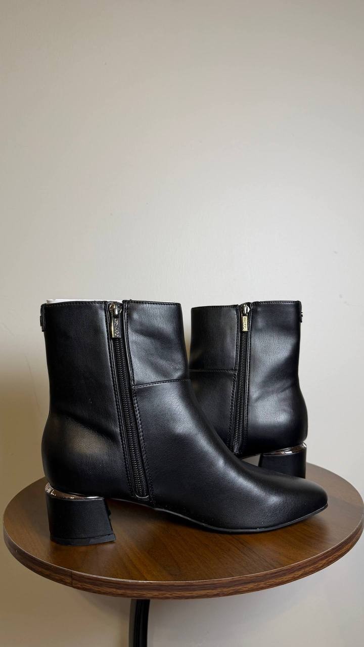 Calvin Klein Ankle Booties 6M Black Man‑Made New in Box MSRP $129