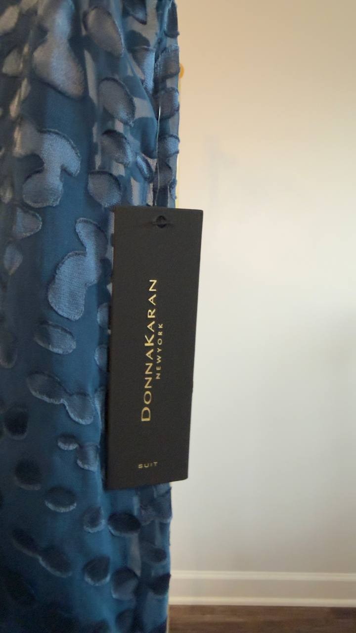 Donna Karan New York Cap‑Sleeve Silk‑Blend Burnout Blouse XS Blue NWT $129