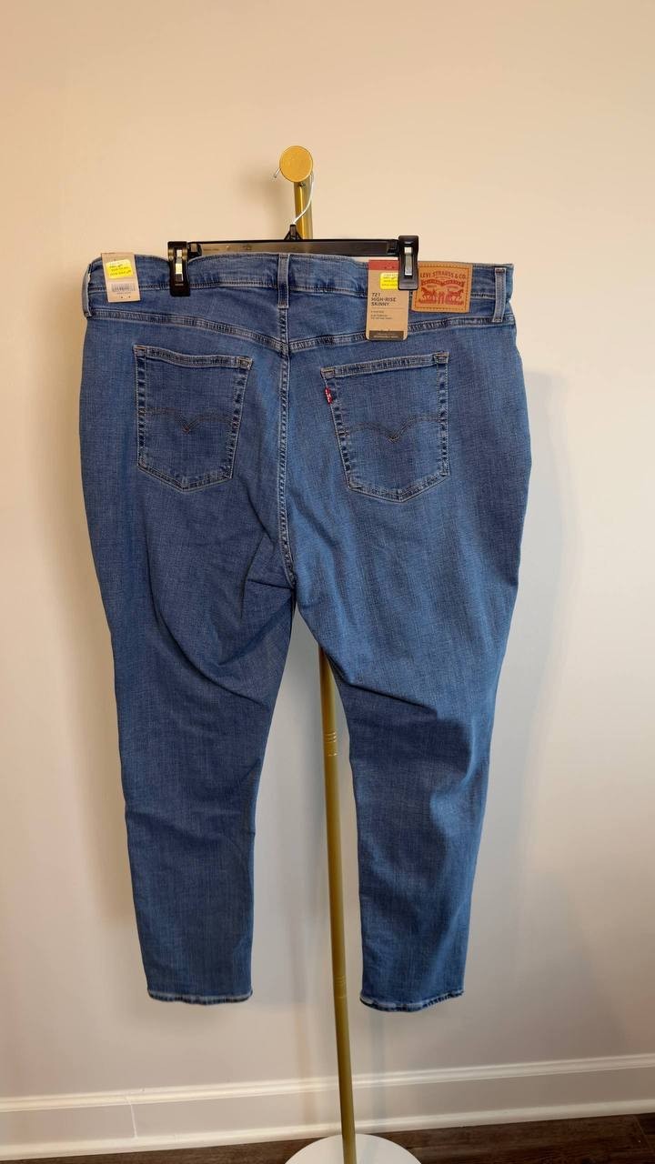 Levi’s 721 High Rise Skinny Jeans Plus Size Blue 22W NWT $69.50